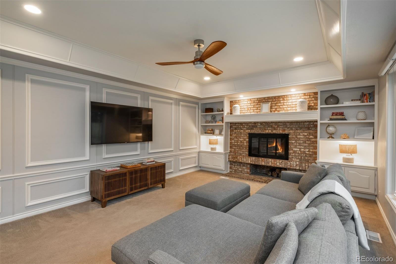 7896 S Fairfax Court