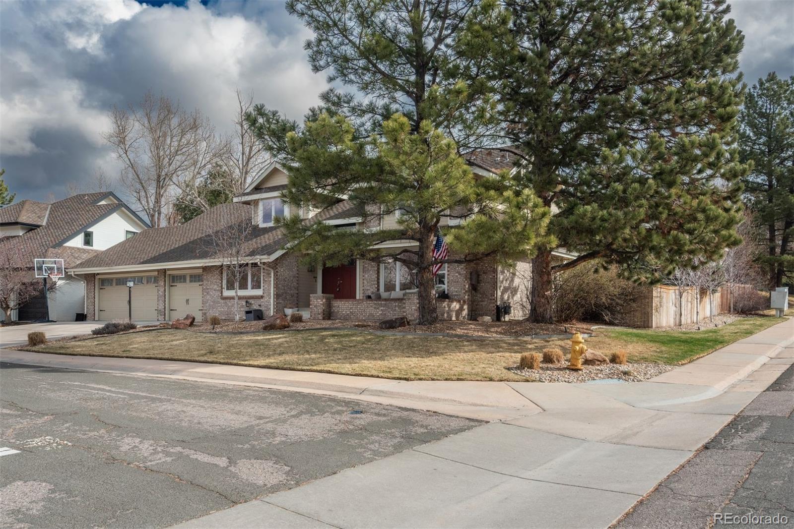 7896 S Fairfax Court