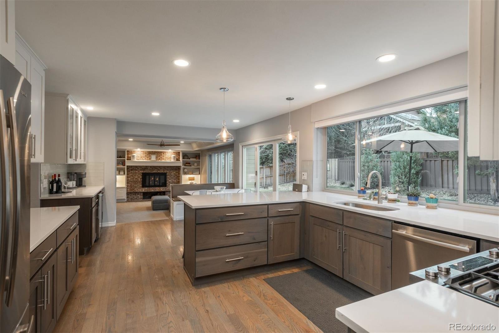 7896 S Fairfax Court