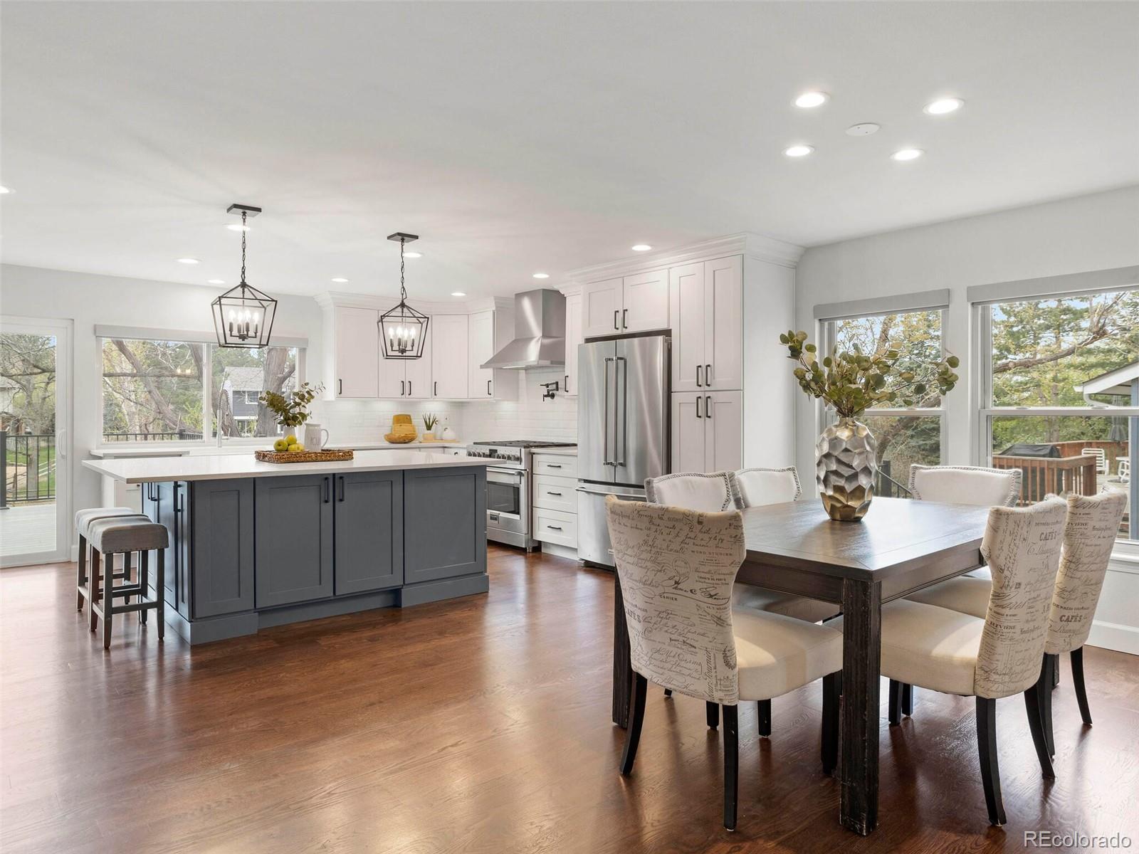 7557 S Willow Circle