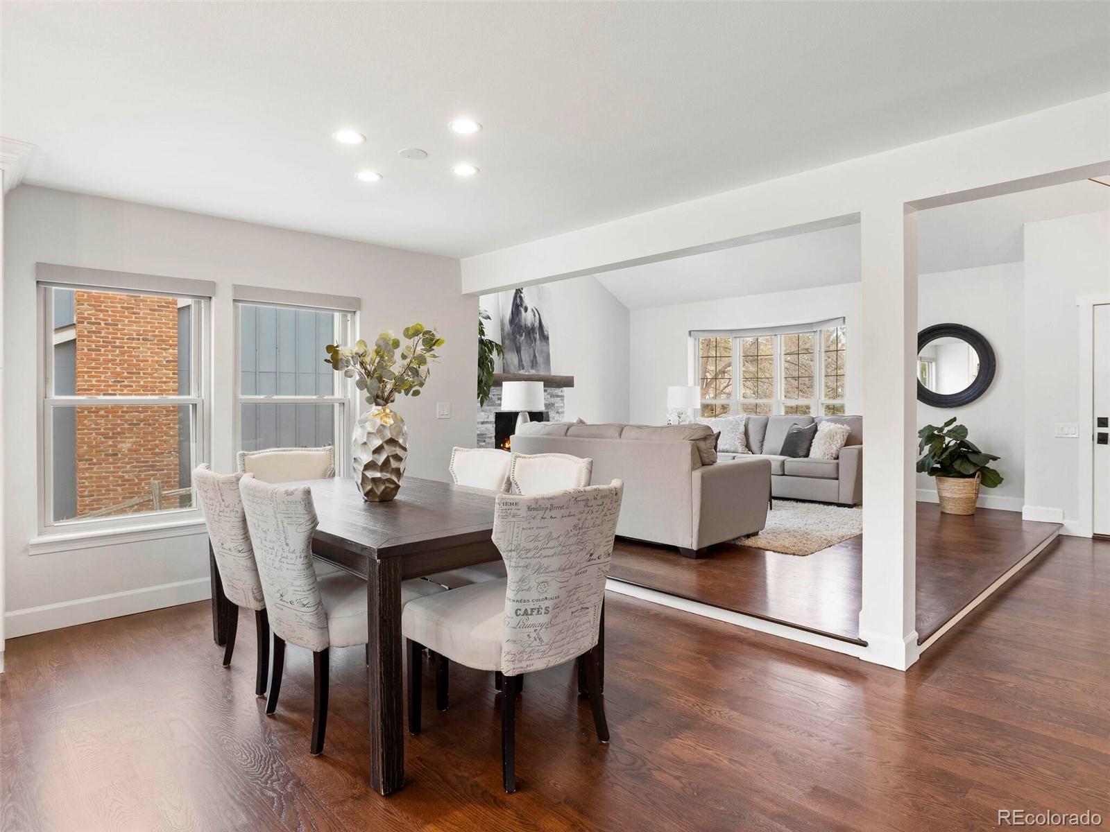 7557 S Willow Circle