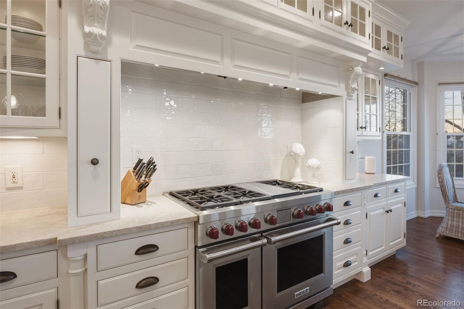 7233 S Niagara Circle