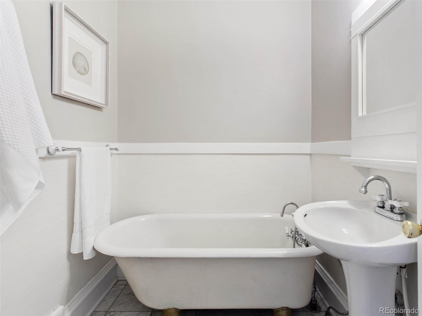 1152 S Columbine Street