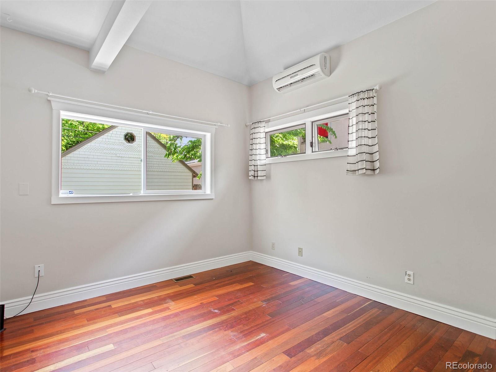 1152 S Columbine Street