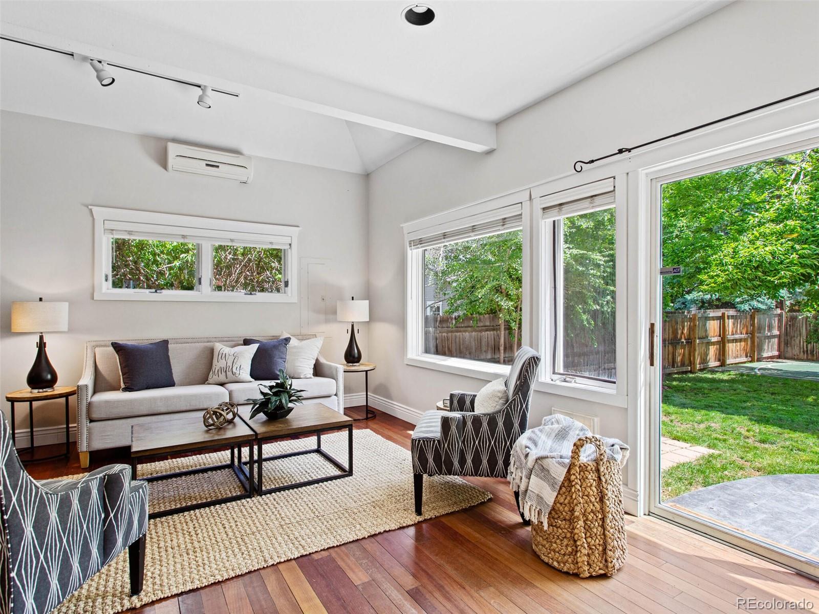 1152 S Columbine Street