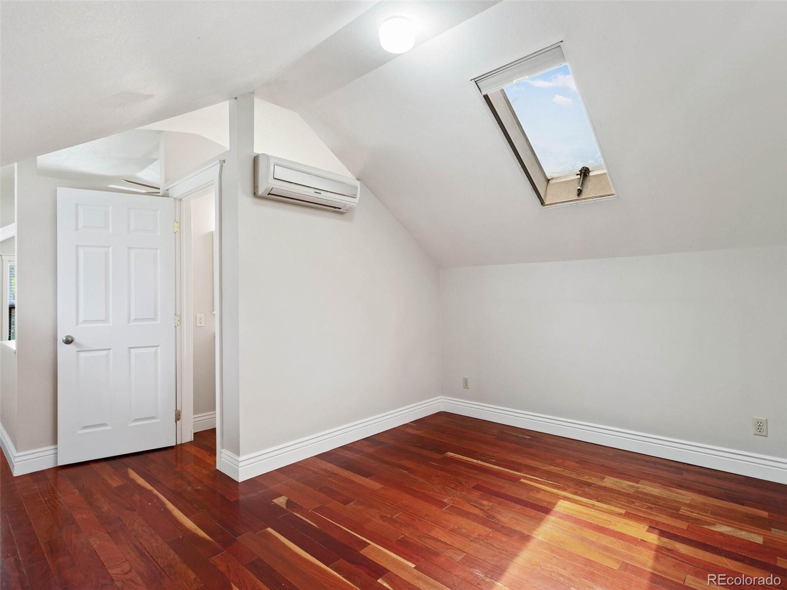 1152 S Columbine Street