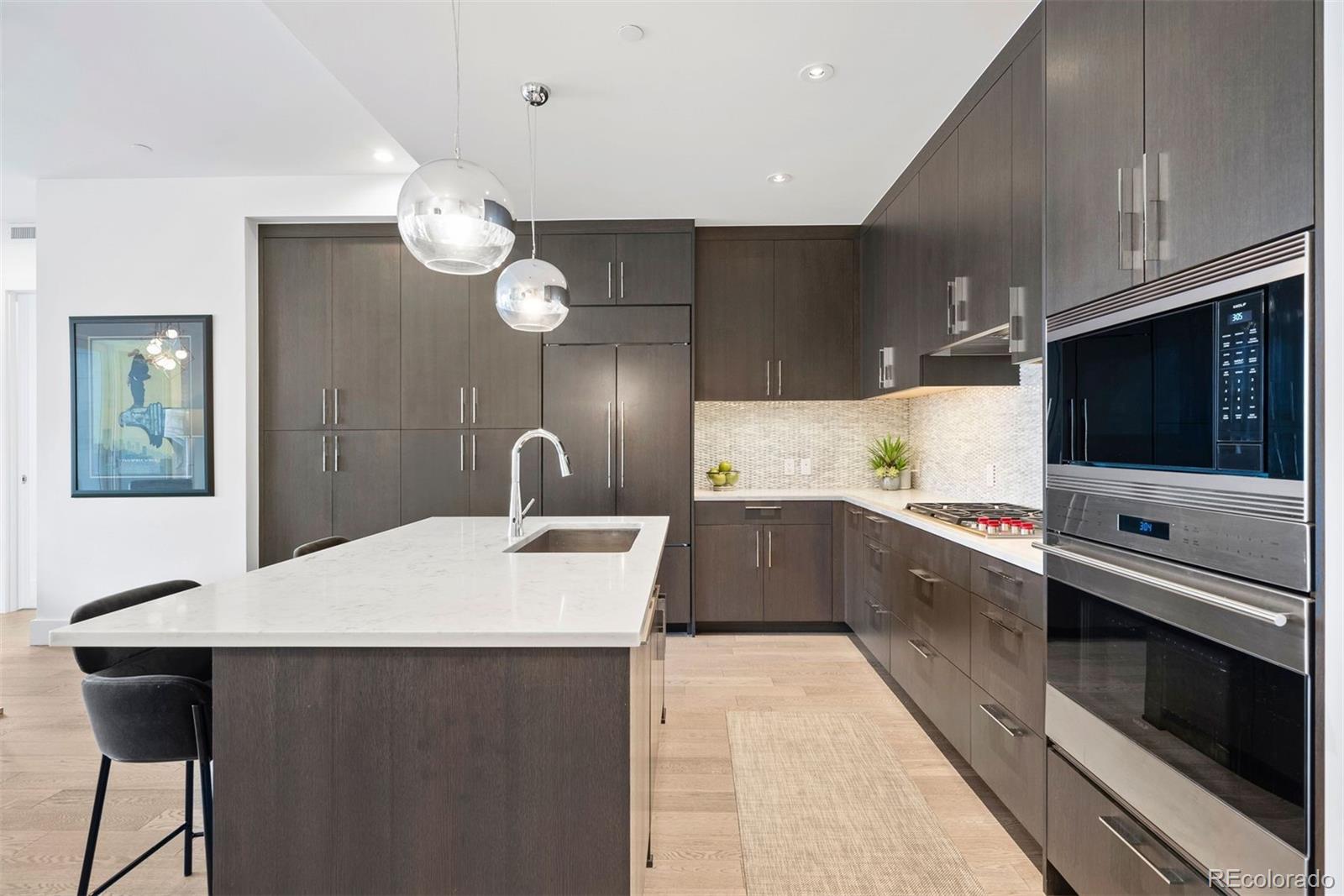 155 Steele Street Unit: 414