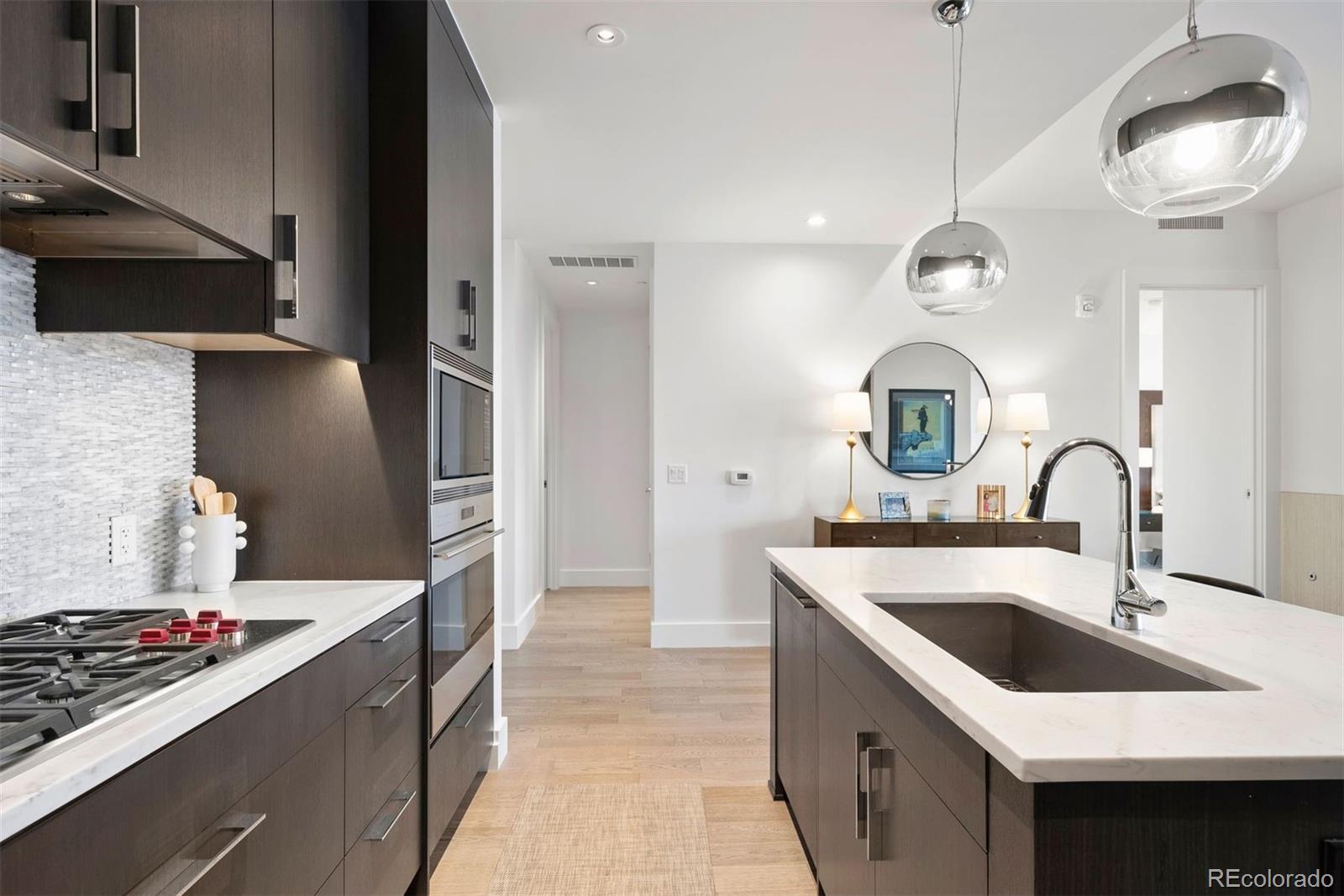 155 Steele Street Unit: 414