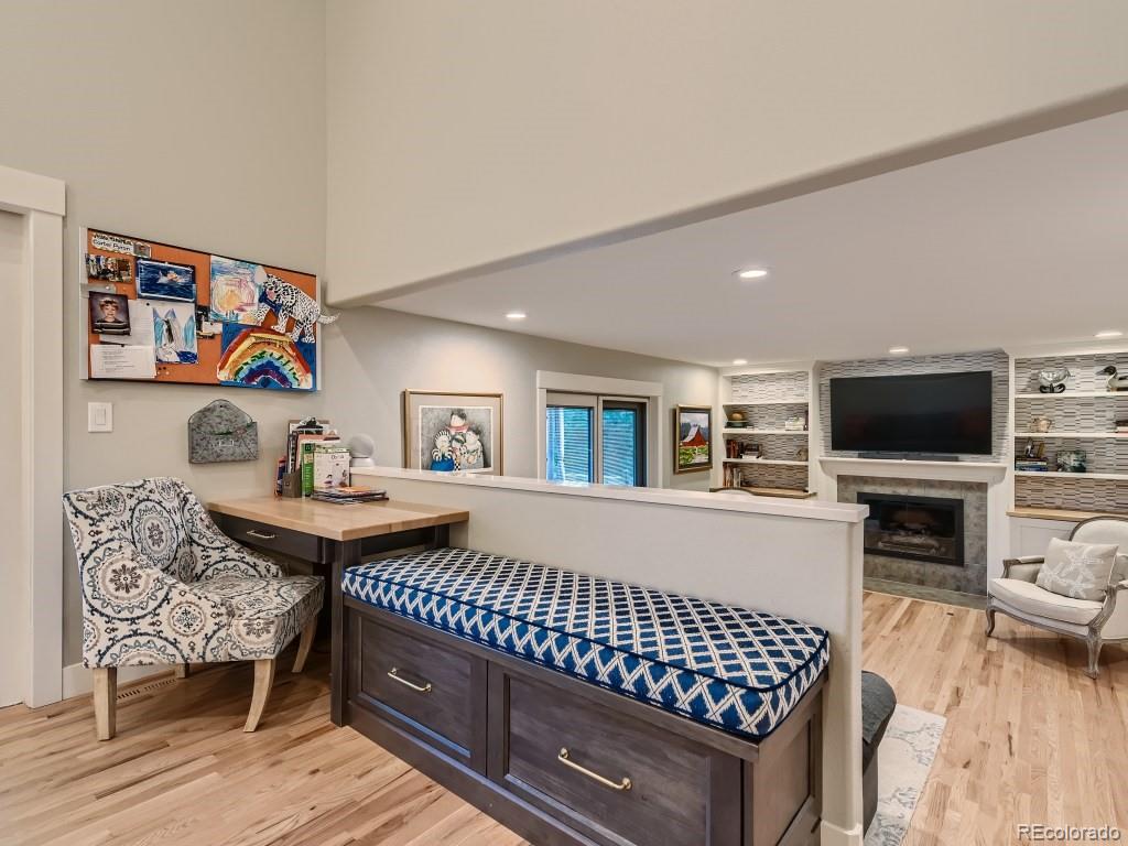 8164 E Mineral Drive