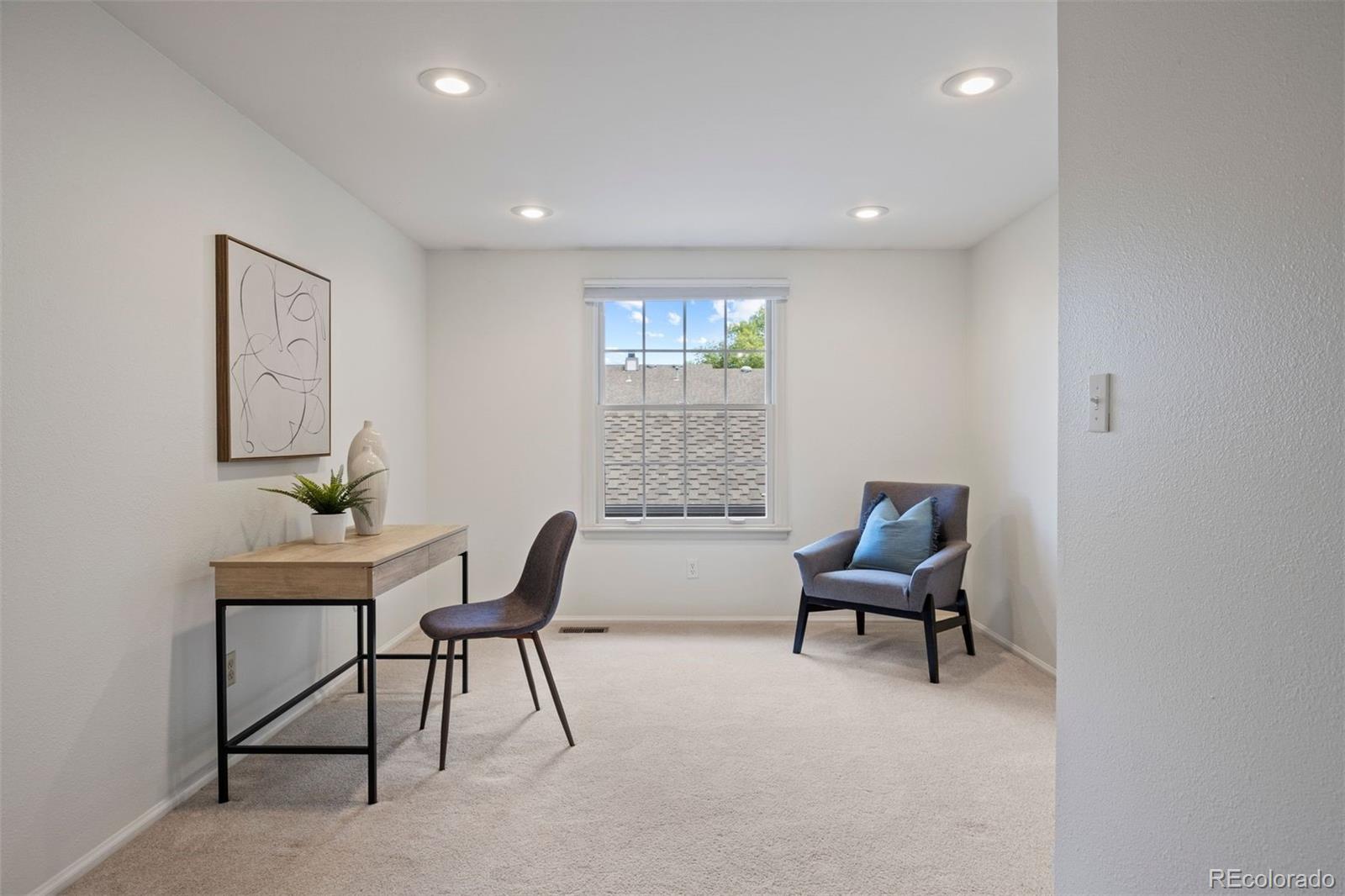 6752 E Briarwood Drive