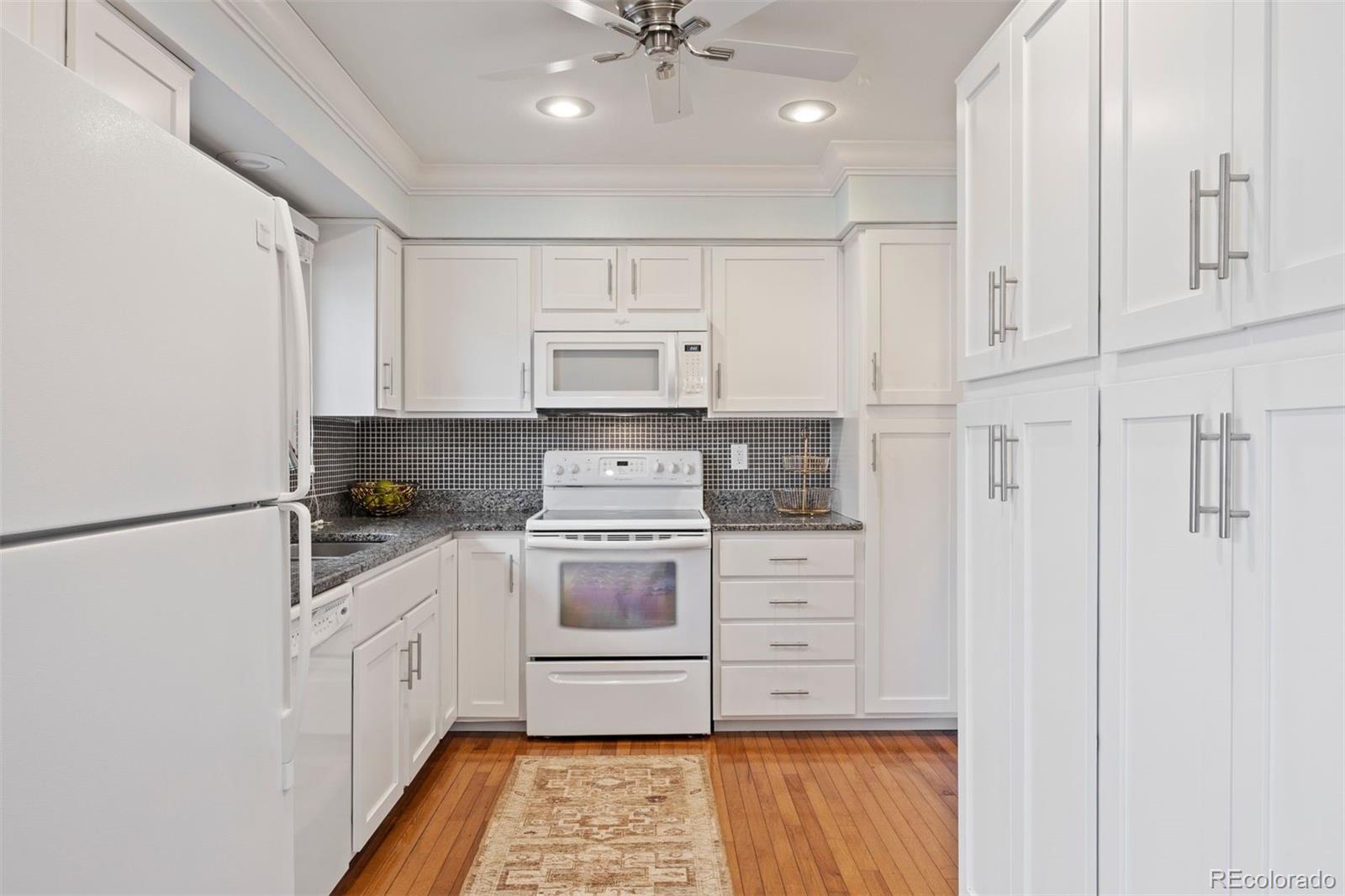 6752 E Briarwood Drive