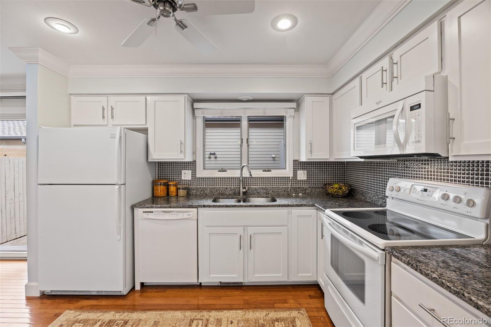 6752 E Briarwood Drive