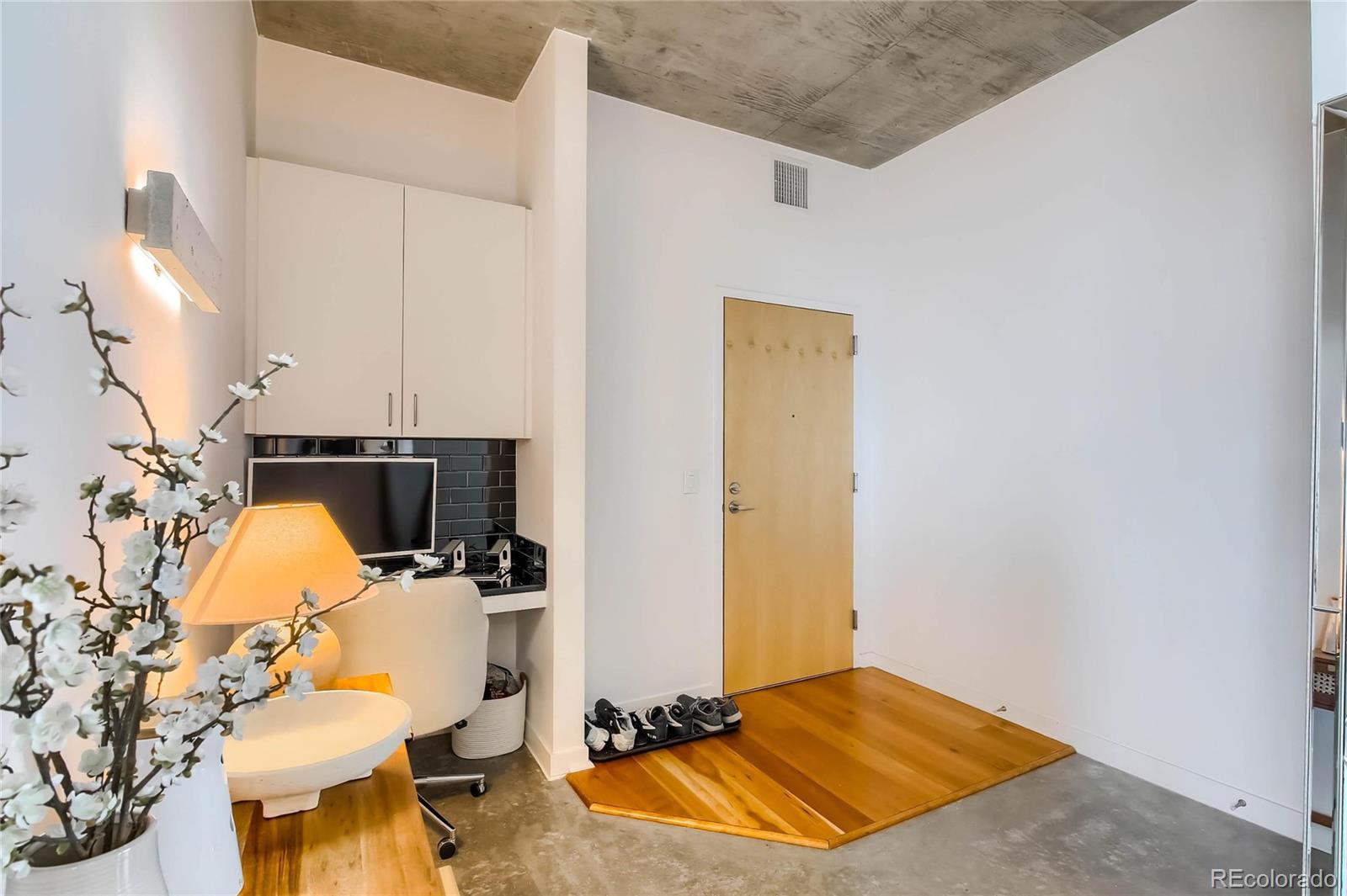 1700 Bassett Street Unit: 1912