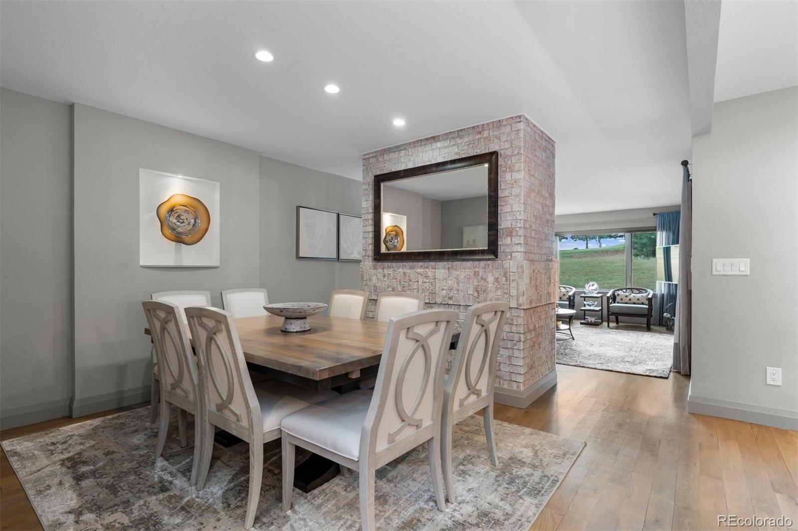 6000 W Mansfield Avenue Unit: 16