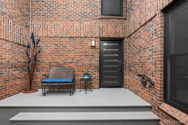 6000 W Mansfield Avenue Unit: 16