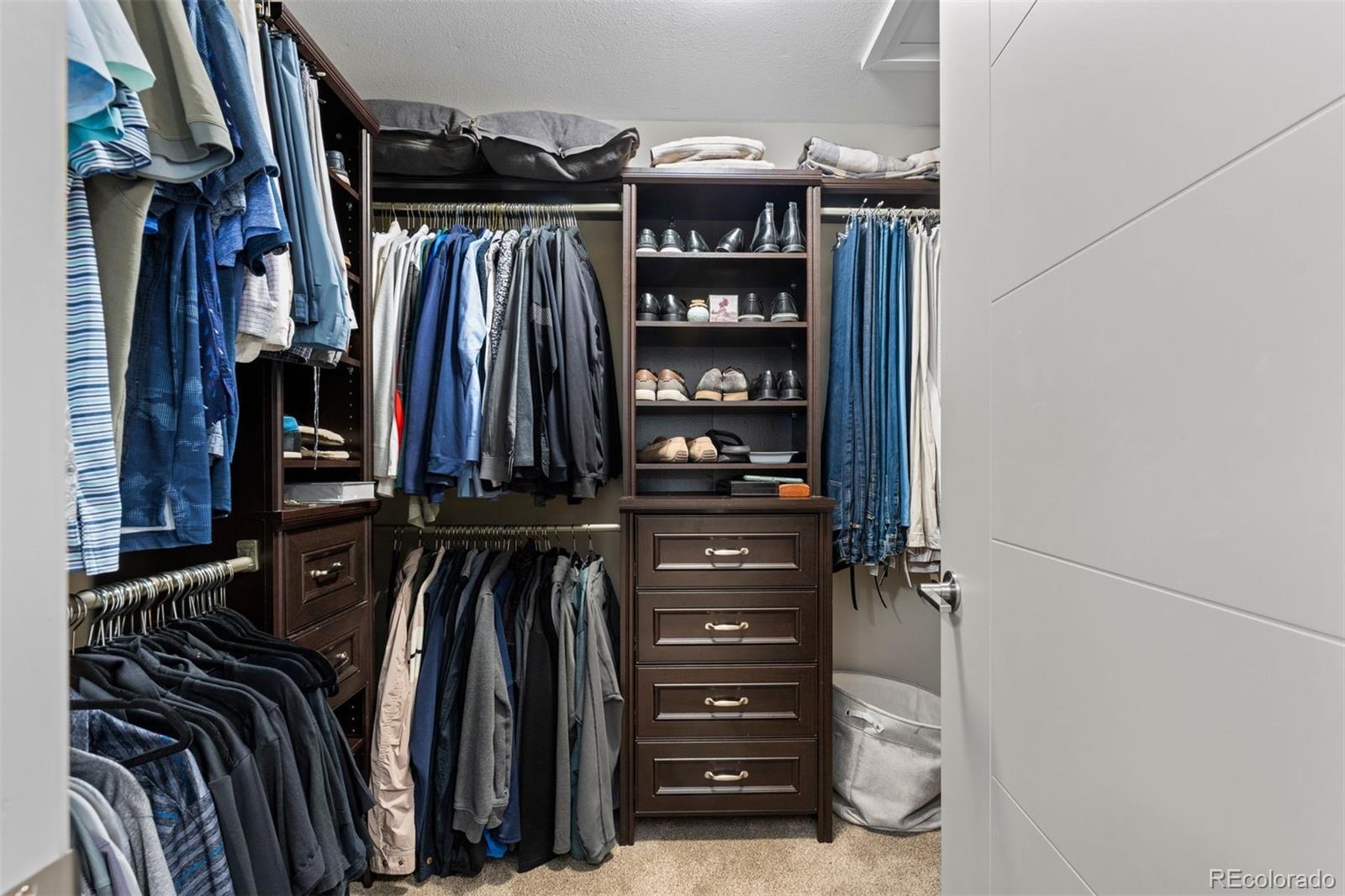 6000 W Mansfield Avenue Unit: 16