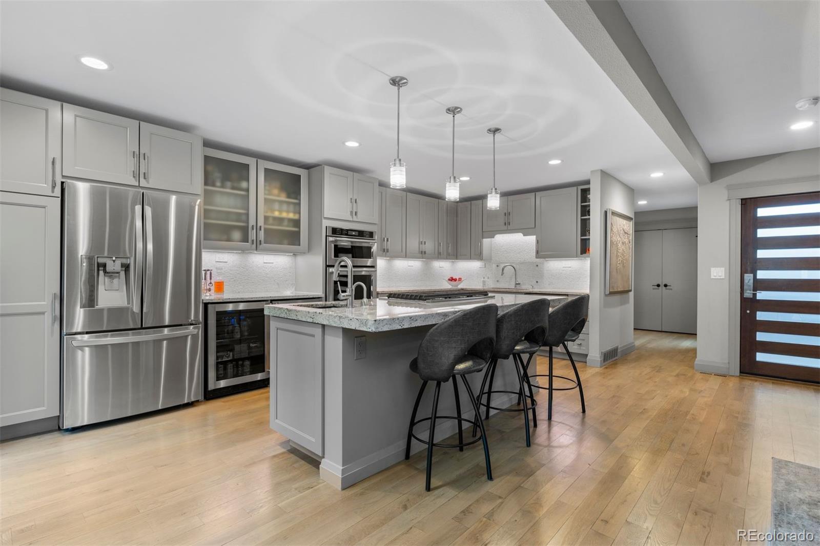 6000 W Mansfield Avenue Unit: 16