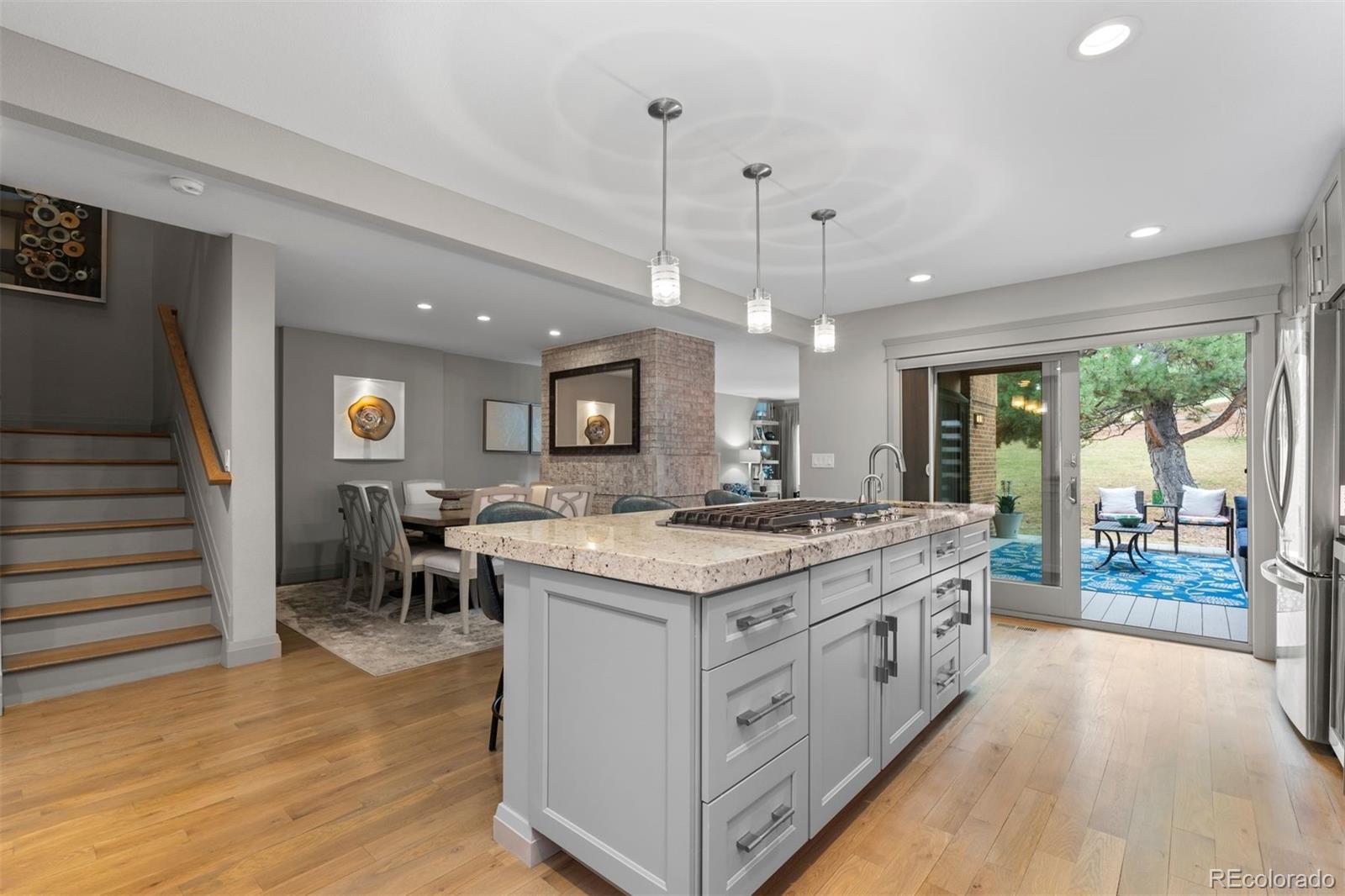 6000 W Mansfield Avenue Unit: 16