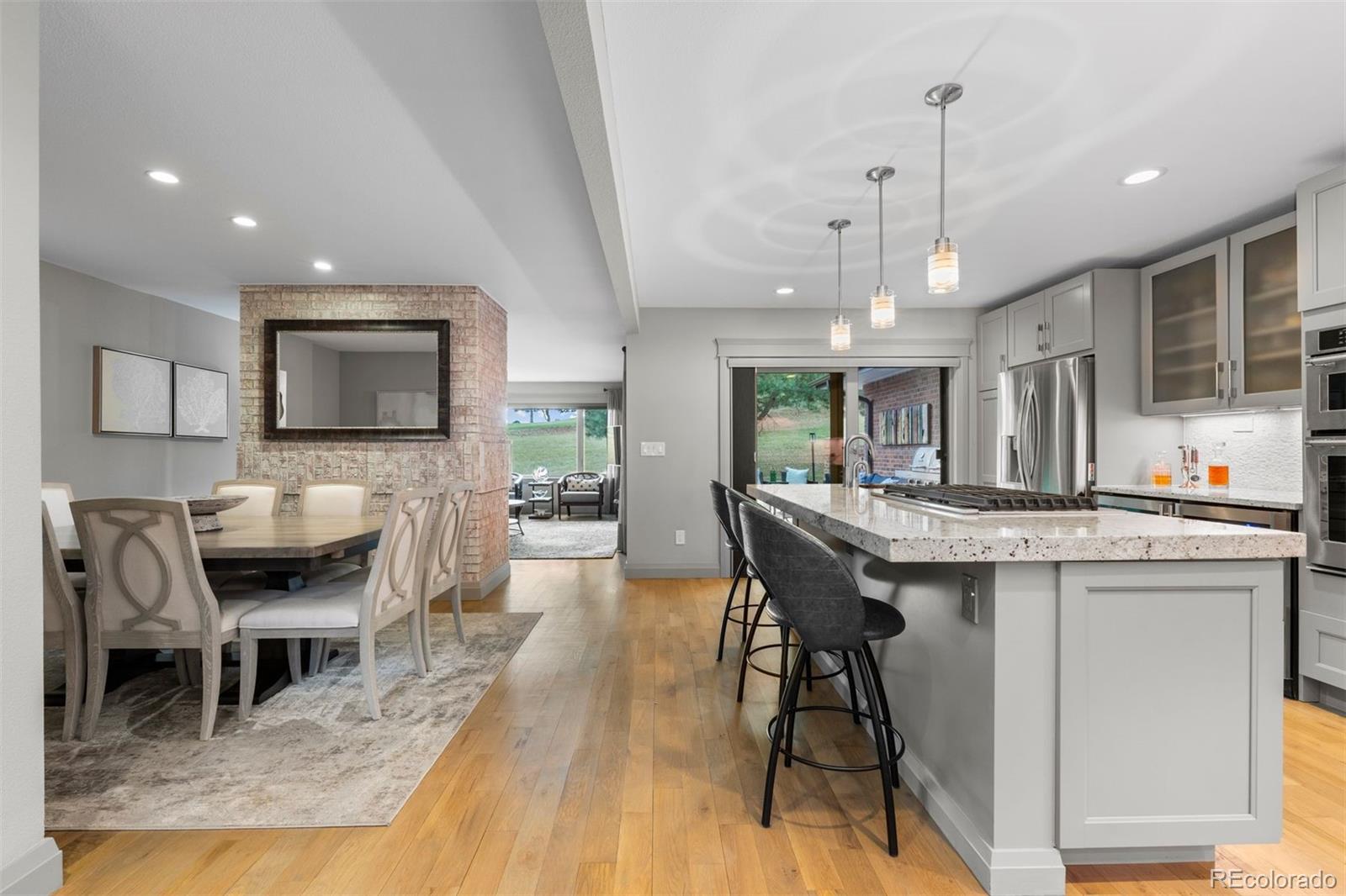 6000 W Mansfield Avenue Unit: 16