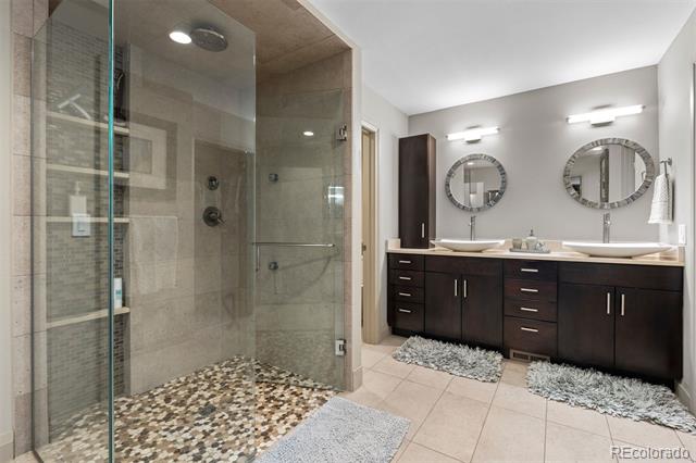 6000 W Mansfield Avenue Unit: 16