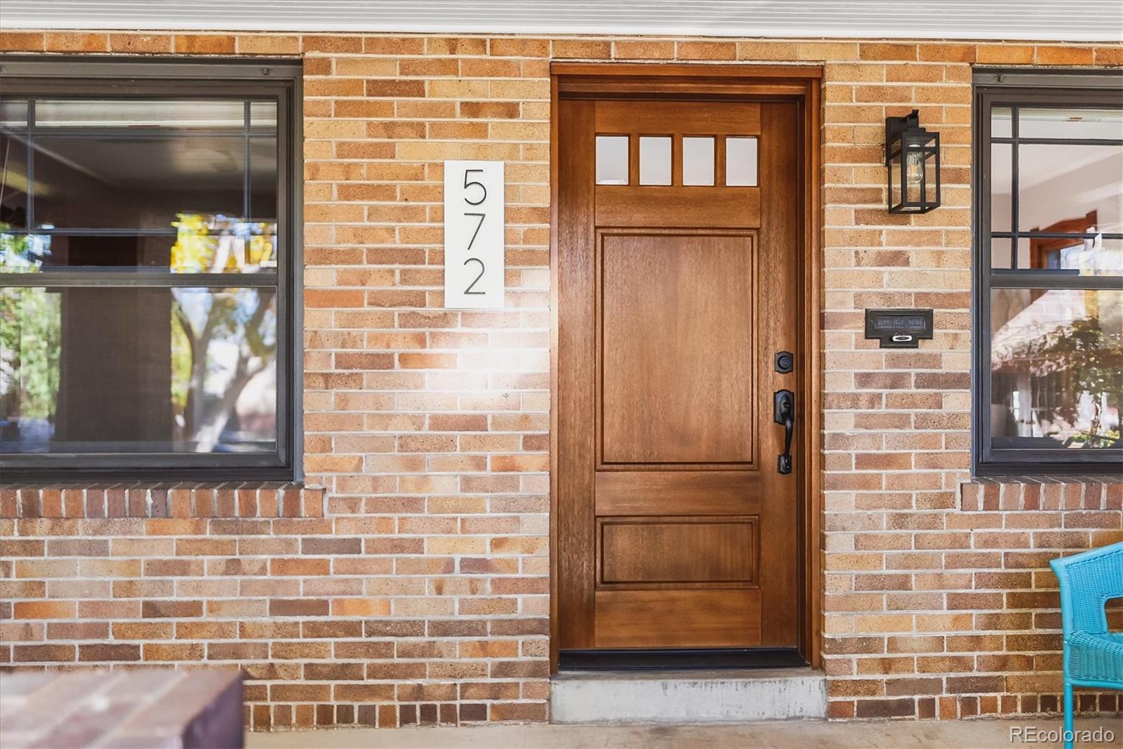 572 S Clarkson Street