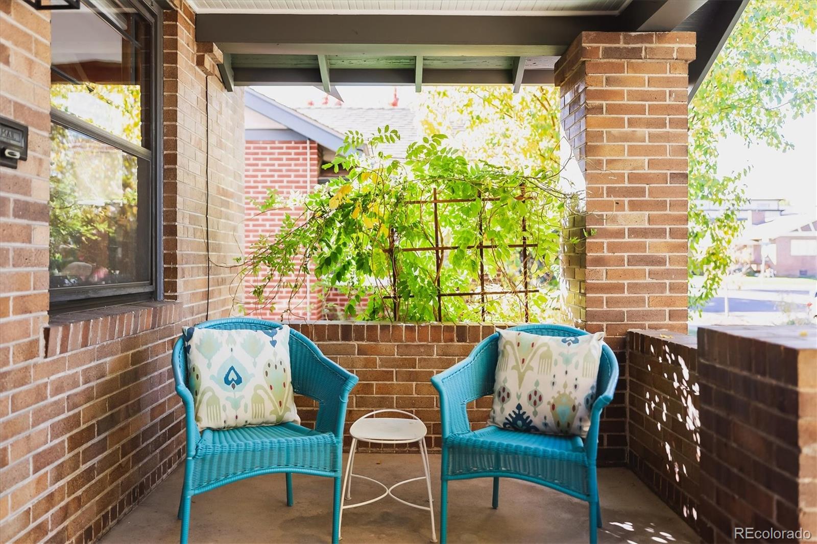 572 S Clarkson Street