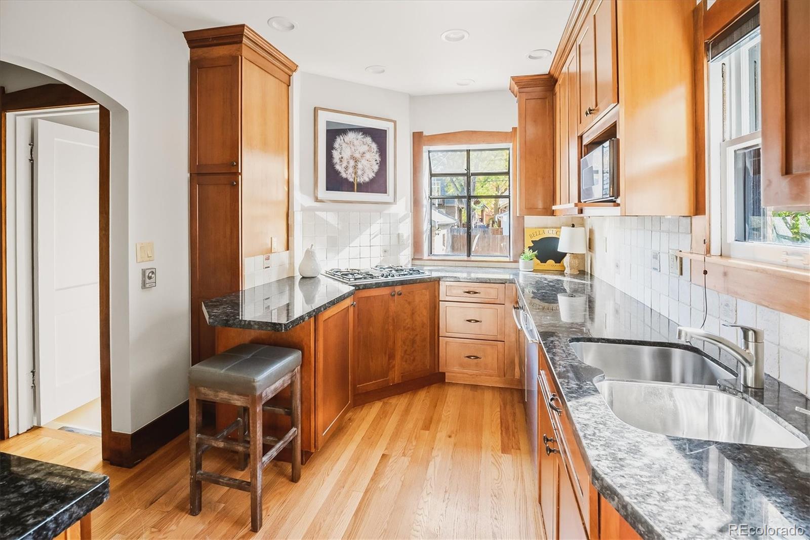 572 S Clarkson Street