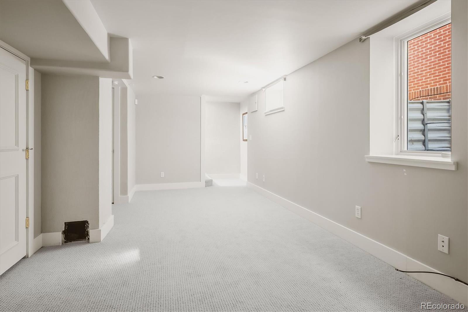 572 S Clarkson Street