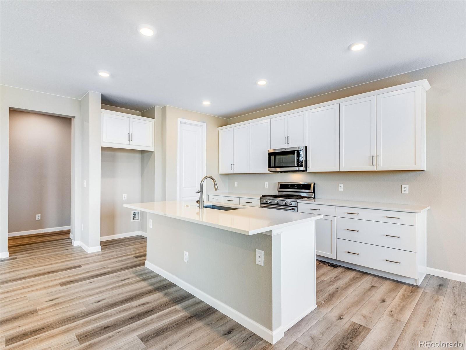 1476 Golden Sill Drive