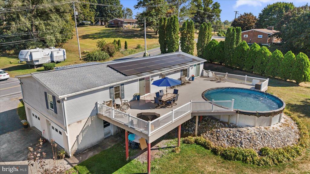 40 SEYMOUR DRIVE