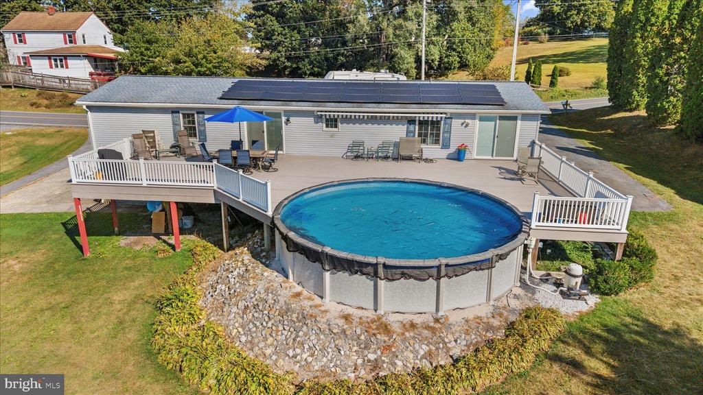 40 SEYMOUR DRIVE