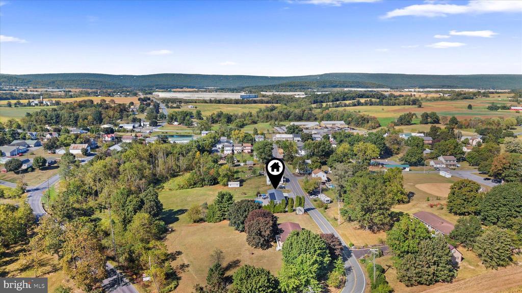 40 SEYMOUR DRIVE