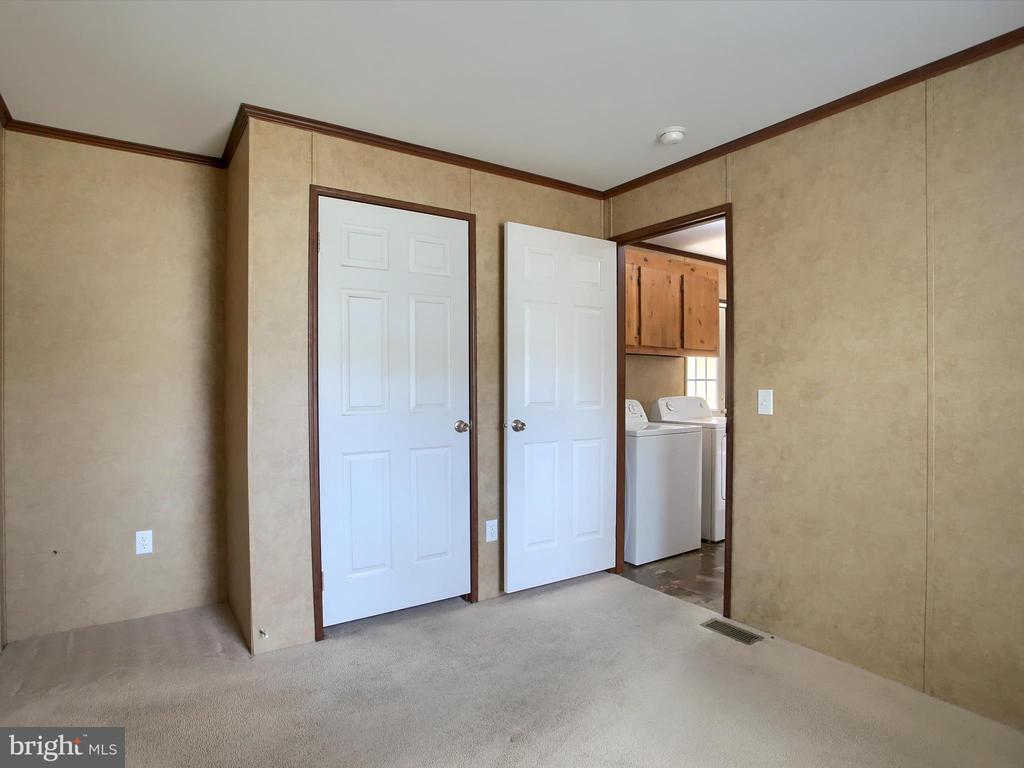 4 MIMOSA LANE