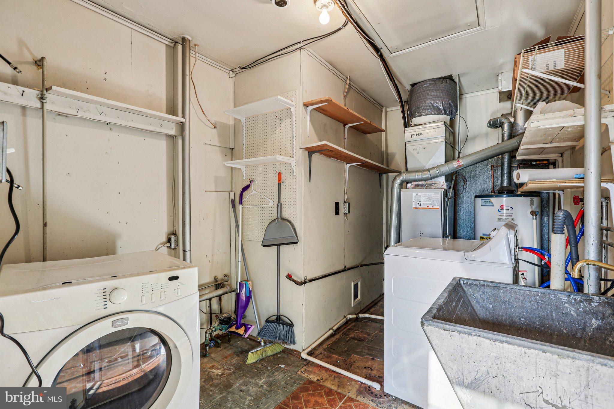 45 S 36TH STREET
