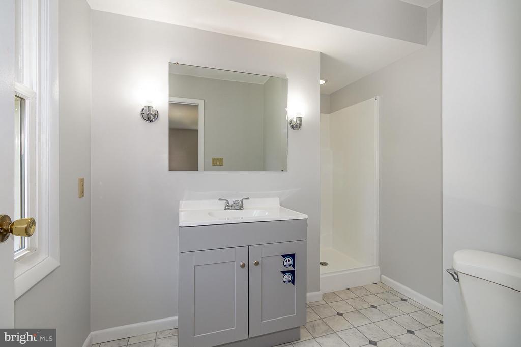 4289 BEAUFORT HUNT DRIVE