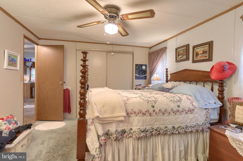 20 MEADOW RUN PLACE