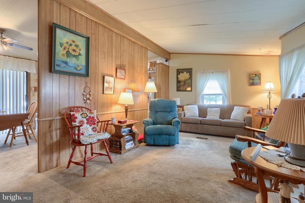20 MEADOW RUN PLACE