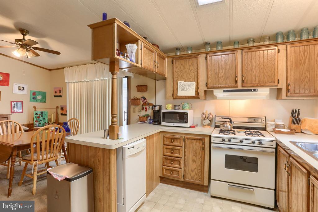 20 MEADOW RUN PLACE