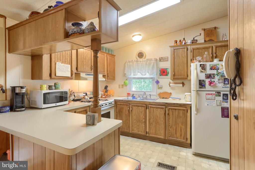 20 MEADOW RUN PLACE