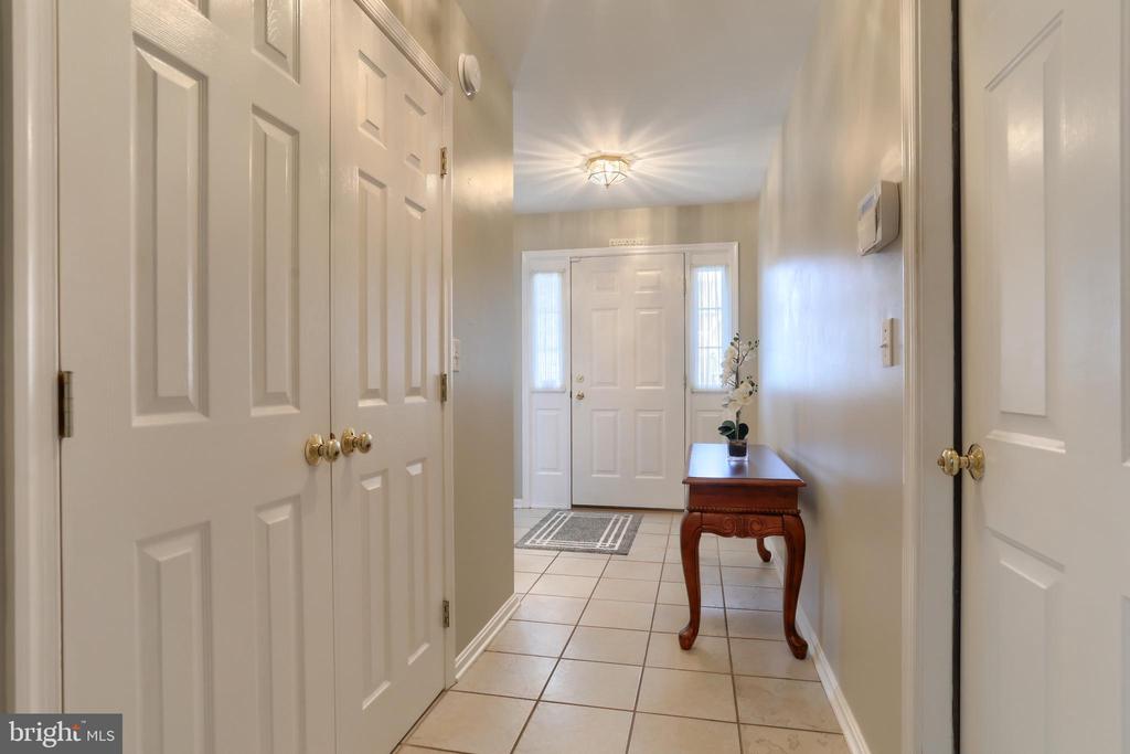 1801 MEADOW RIDGE DRIVE