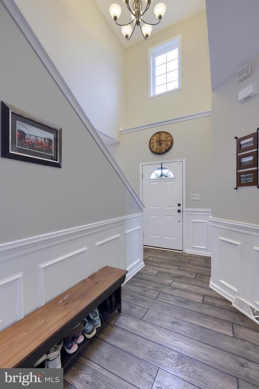 3427 GLENMEDE LANE