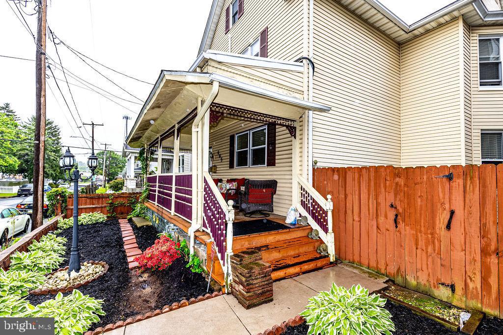 605 LUCKNOW ROAD