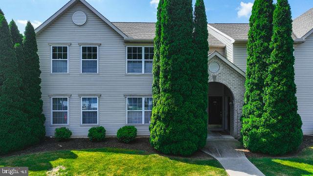 100 HIDDENWOOD DRIVE