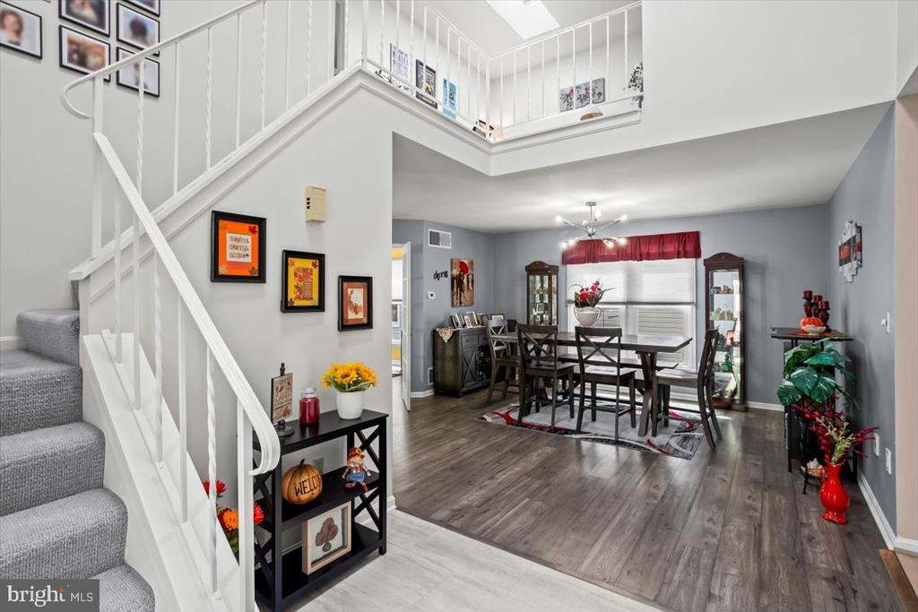 2271 HIGHLAND CIRCLE