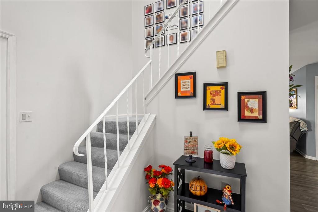 2271 HIGHLAND CIRCLE