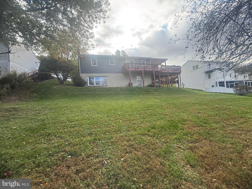 6100 HOCKER DRIVE