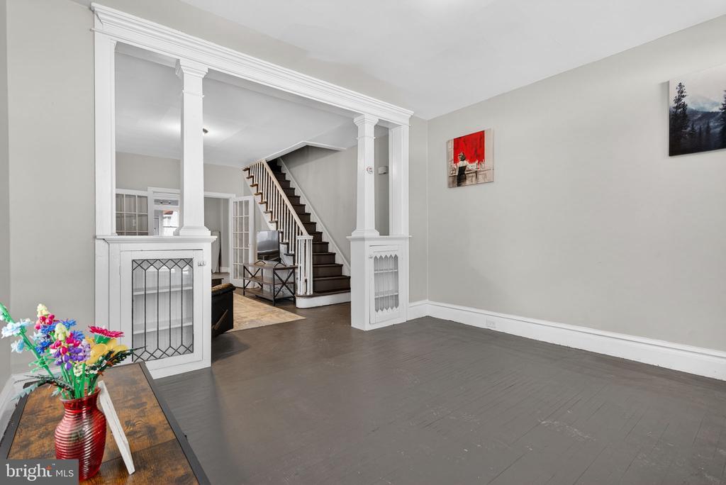 734 S 2ND STREET