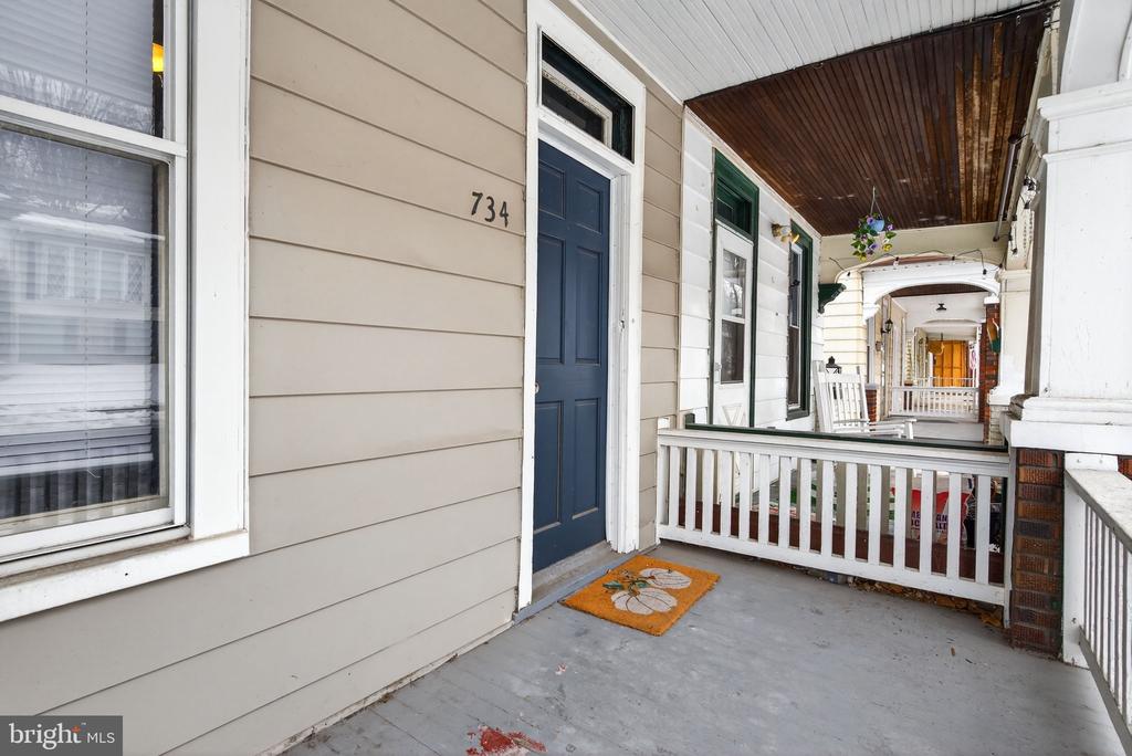 734 S 2ND STREET