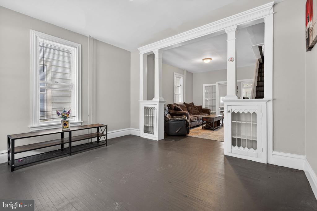 734 S 2ND STREET