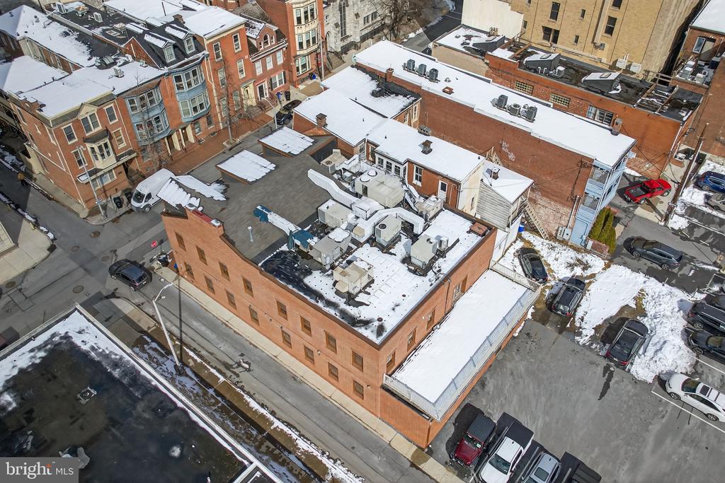 215 PINE STREET